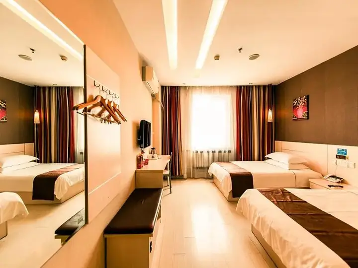 Яньтай: Thank Inn Hotel Shandong Yantai Muping Beiguan Street