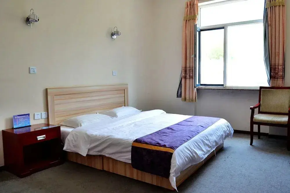 Пекин: Yijie Holiday Hotel Shidu Jinmatai
