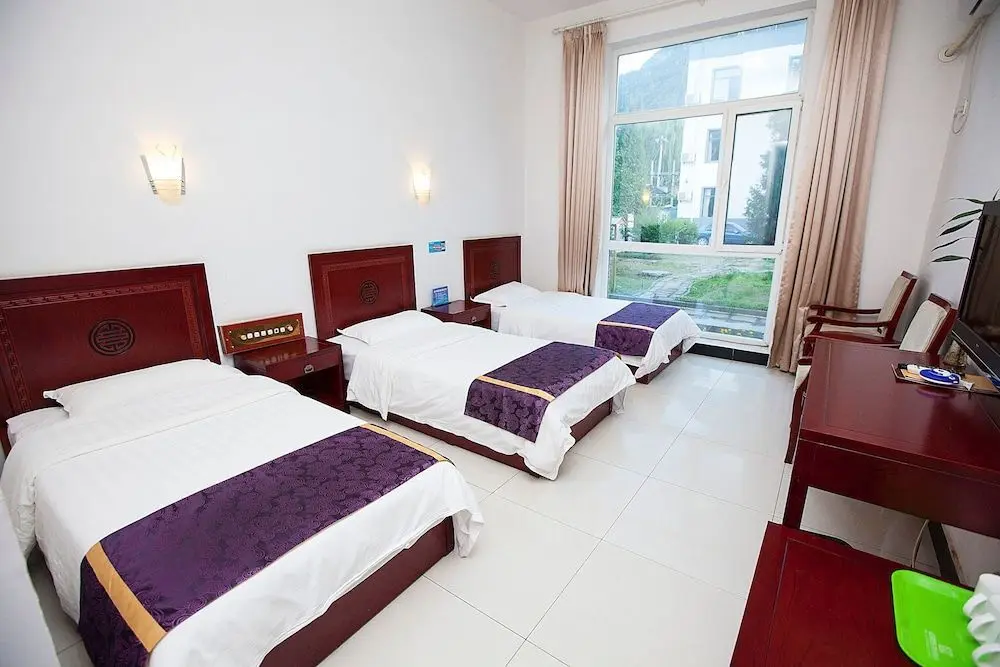 Пекин: Yijie Holiday Hotel Shidu Jinmatai