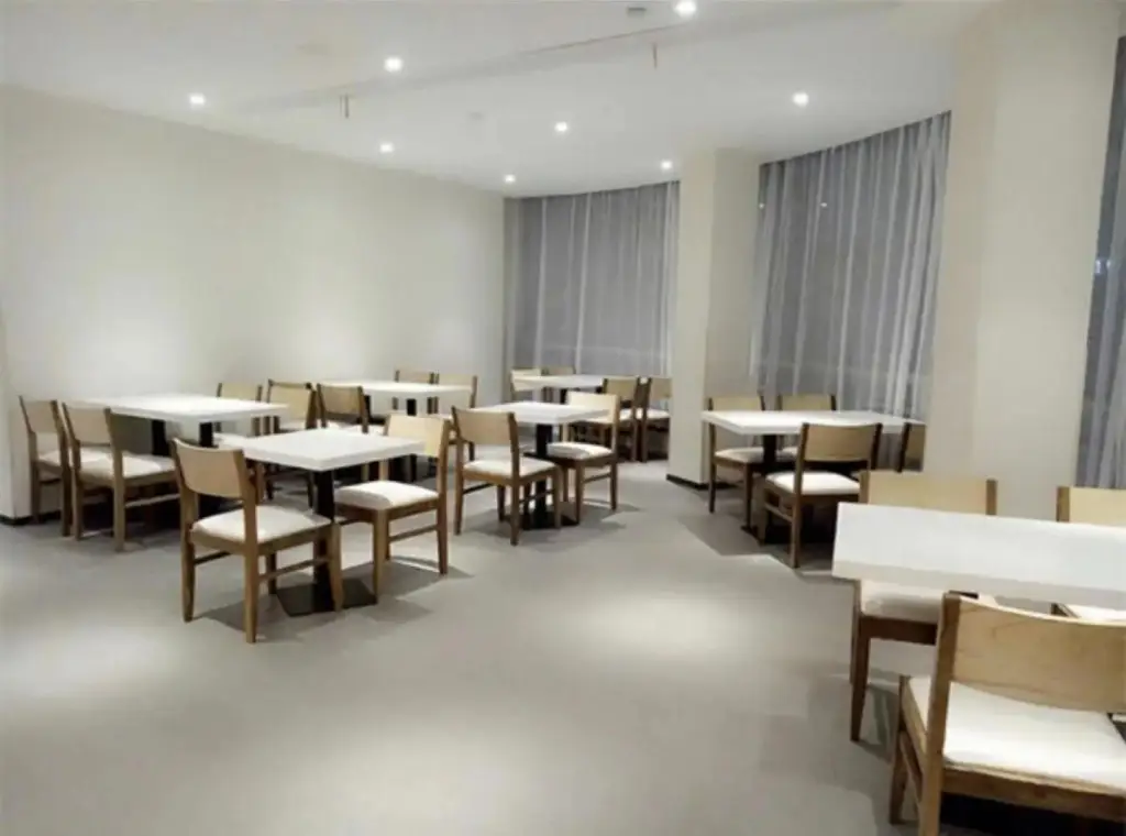 Цзясинь: Hanting Hotel Jiashan Tingqiao Road