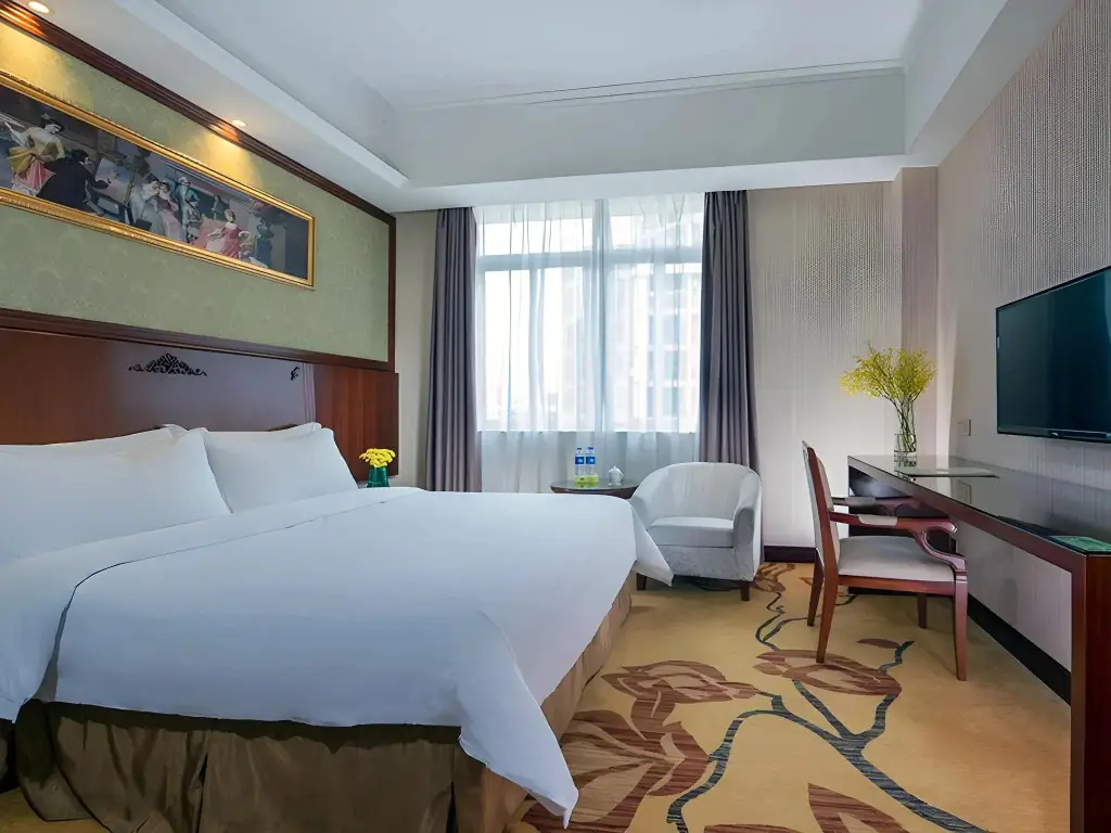 Гуанчжоу: Vienna Hotel Guangzhou Panyu Chimelong Shiqiao Metro Station
