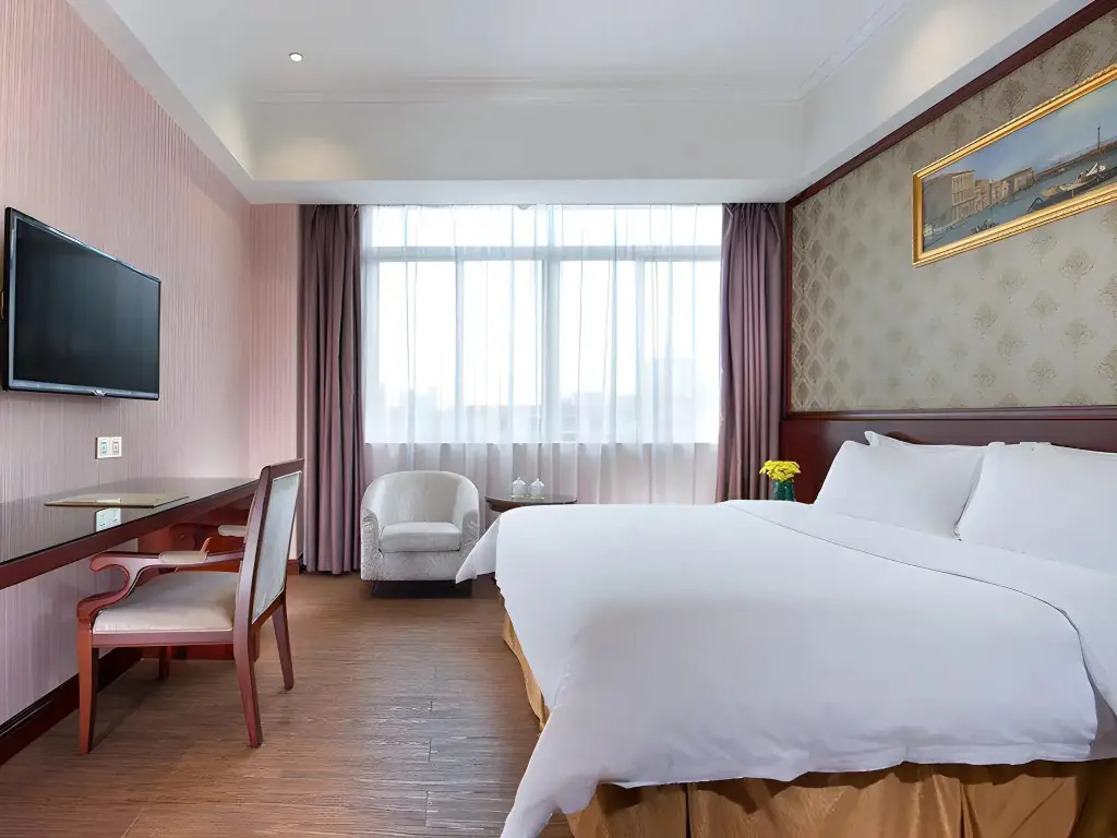 Гуанчжоу: Vienna Hotel Guangzhou Panyu Chimelong Shiqiao Metro Station