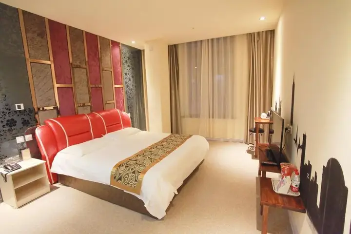 Циндао: Qingdao Mei'er Xidun Theme Hotel