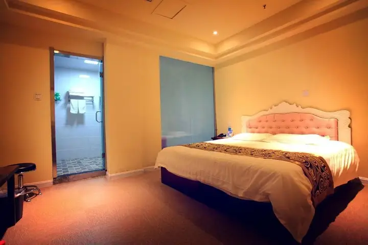 Циндао: Qingdao Mei'er Xidun Theme Hotel