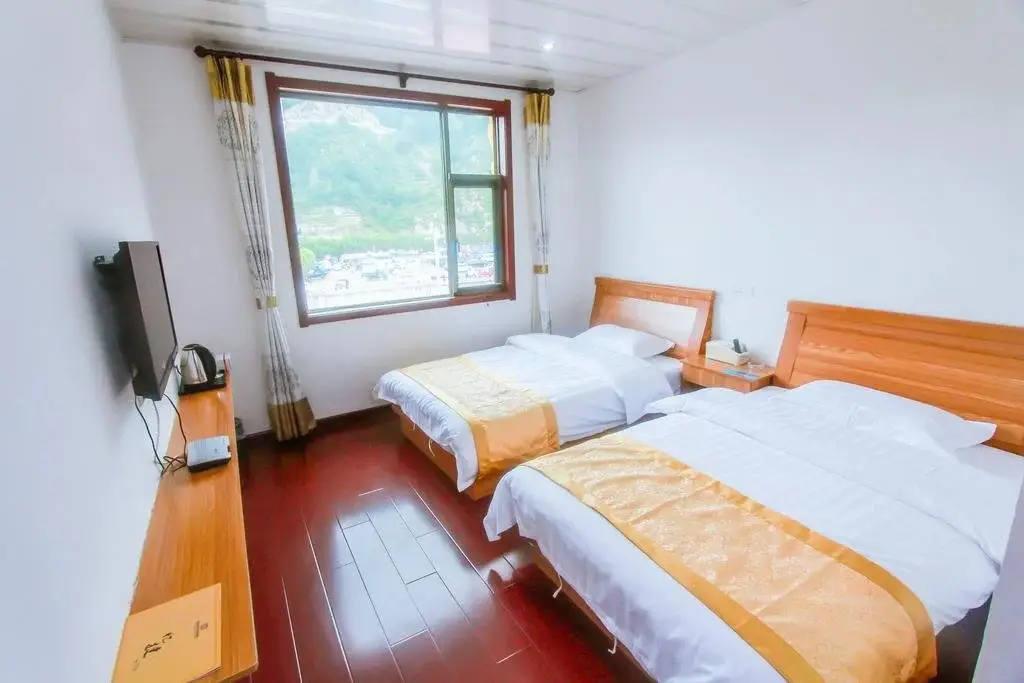 Yijie Hotel Baishi Mountain — фото 1