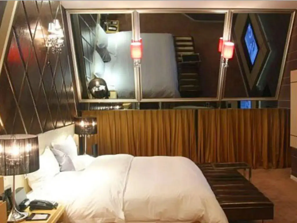 Тяньцзинь: Tianjing Water-drop A Hotel