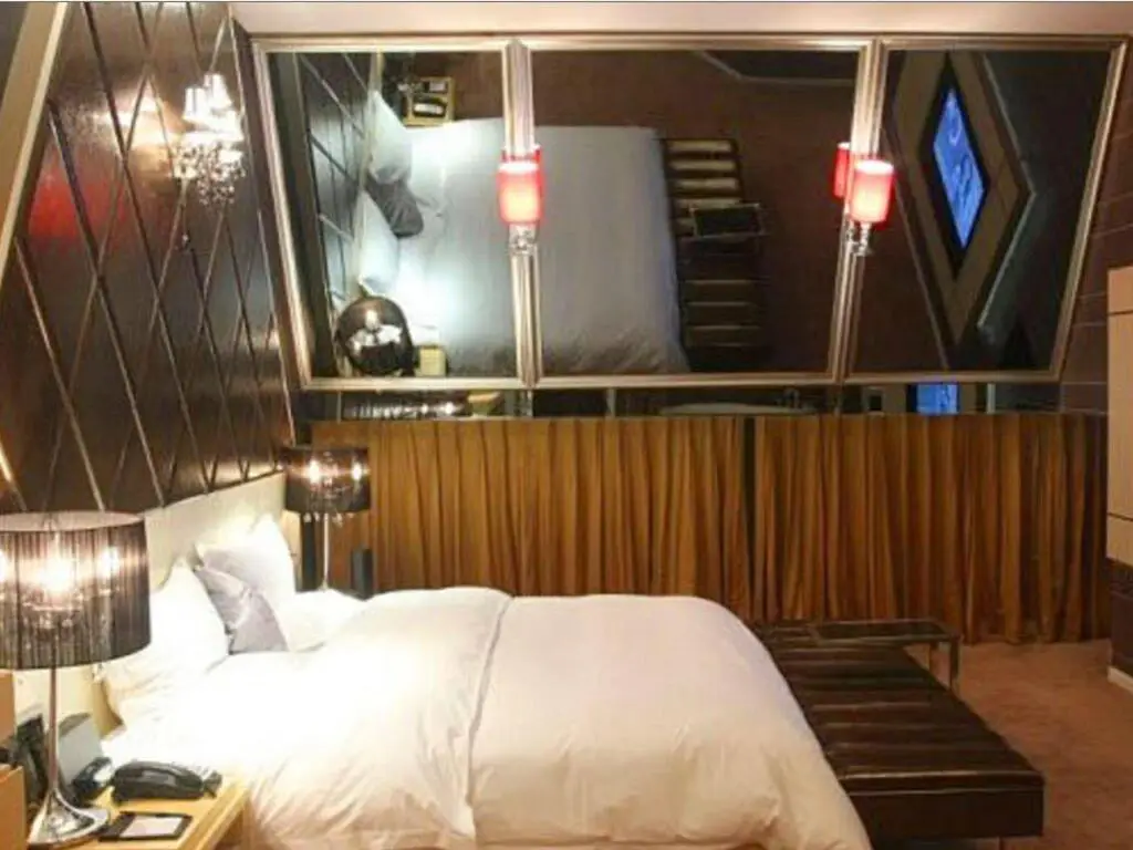Тяньцзинь: Tianjing Water-drop A Hotel