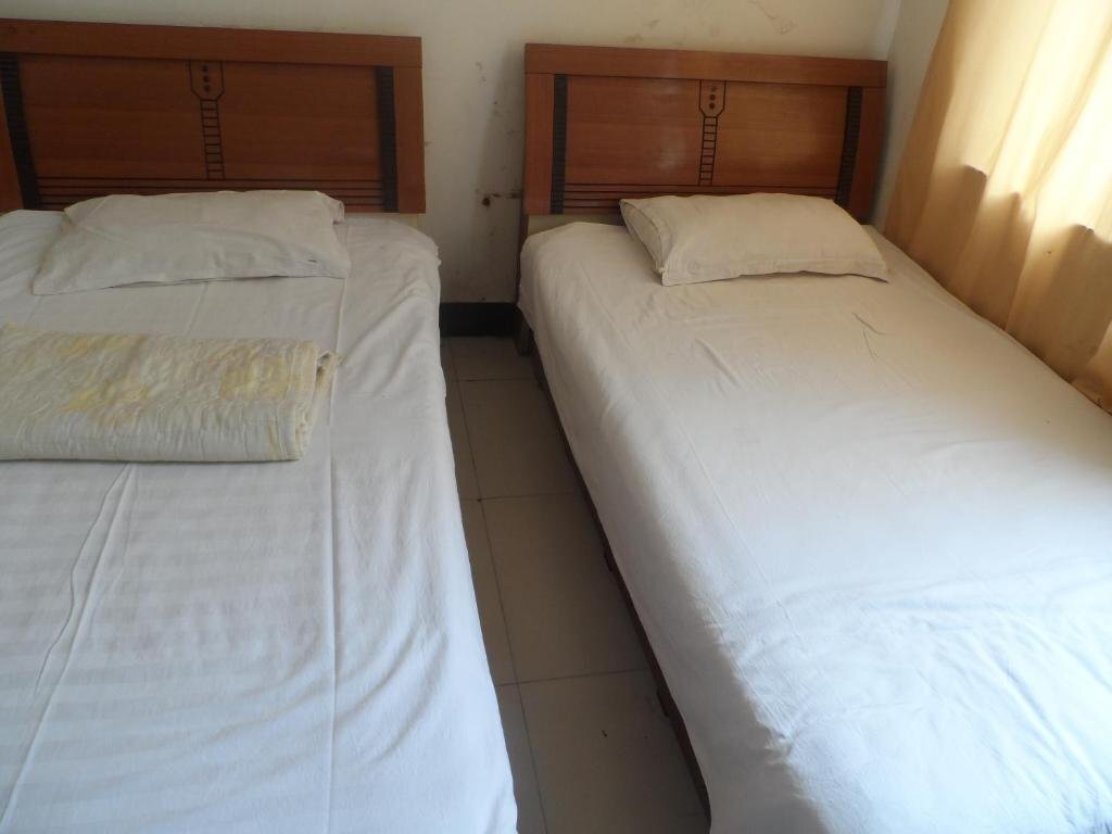Чжэнчжоу: Jinyuan Hotel