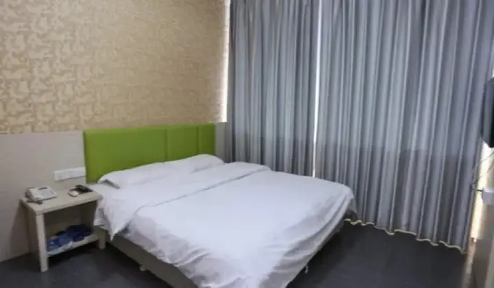 Гуанчжоу: Guangzhou Baiyi Hotel Xingang Road