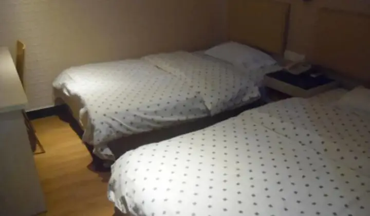 Гуанчжоу: Guangzhou Baiyi Hotel Xingang Road