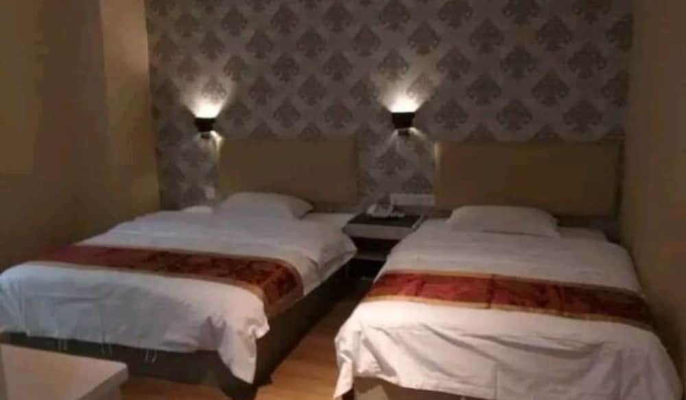 Гуанчжоу: Guangzhou Baiyi Hotel Xingang Road