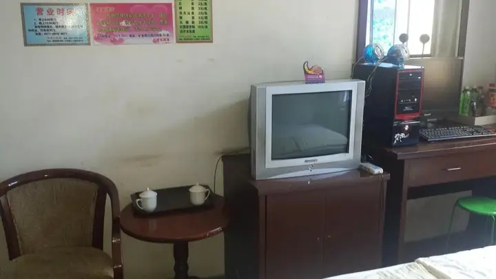 Чжэнчжоу: Xinmi Wanjiale Hotel