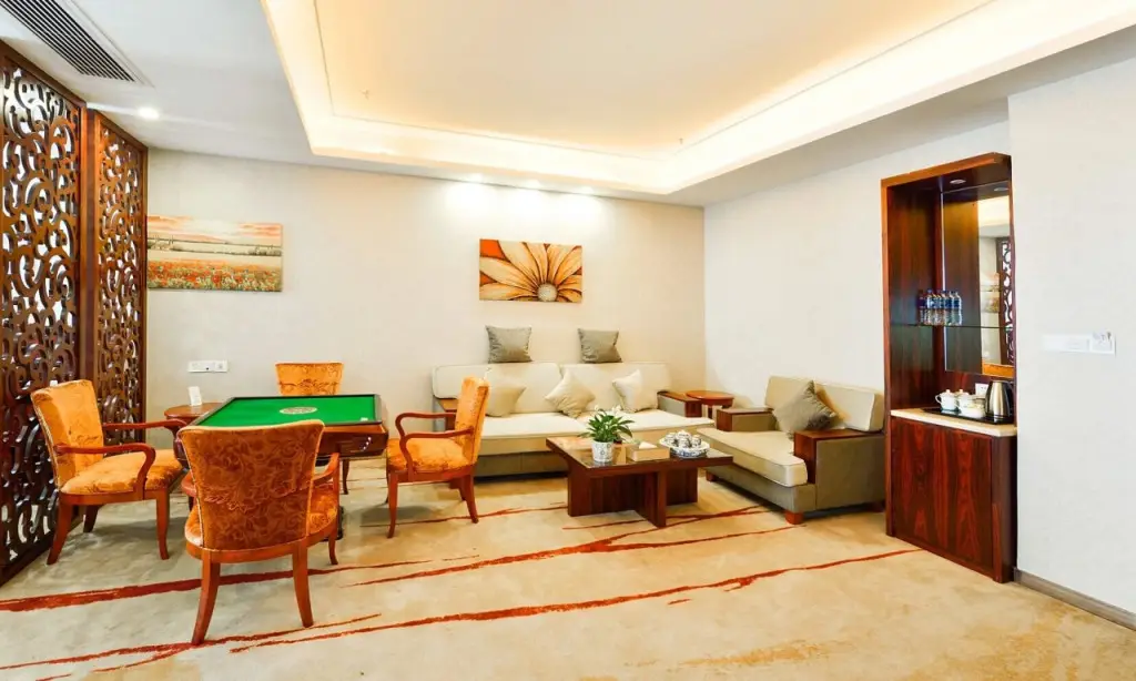 Гуанчжоу: Vienna Classic Hotel Guangzhou Yanling Road