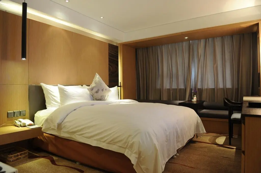 Ханчжоу: Scholars Hotel Hangzhou West Lake Wulin Square Zhejiang University