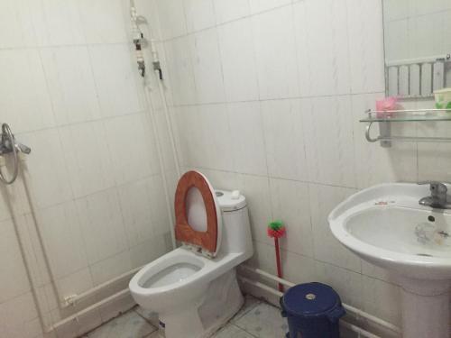 Синьчжоу: Wutaishan Caosijiegou Haoyunlai Farm Stay