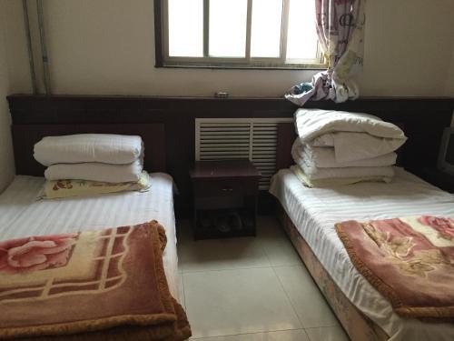 Синьчжоу: Wutaishan Caosijiegou Haoyunlai Farm Stay