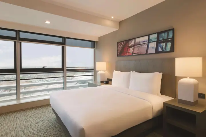 Шэньчжэнь: Hyatt House Shenzhen Airport