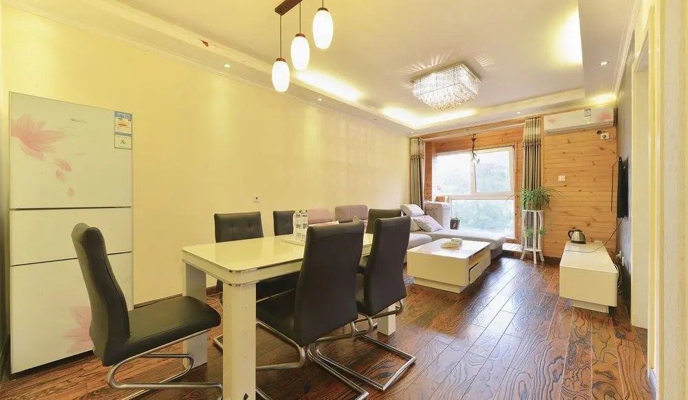 Циндао: Wanke City International Apartment