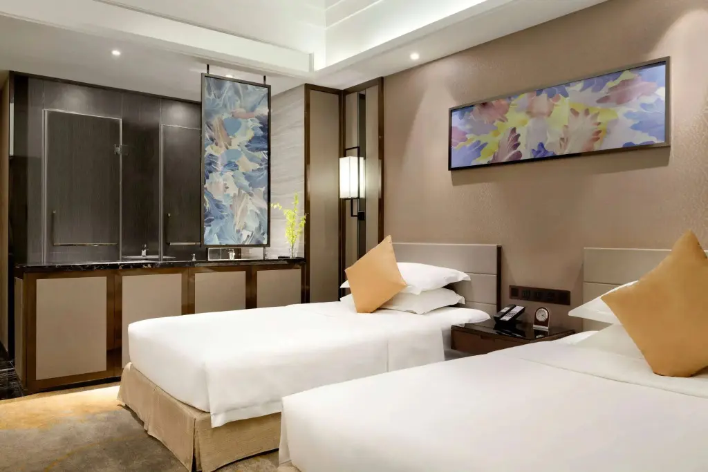 Фошань: Ramada Foshan