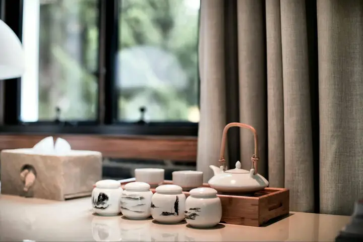 Шанхай: Bamboo Retreat