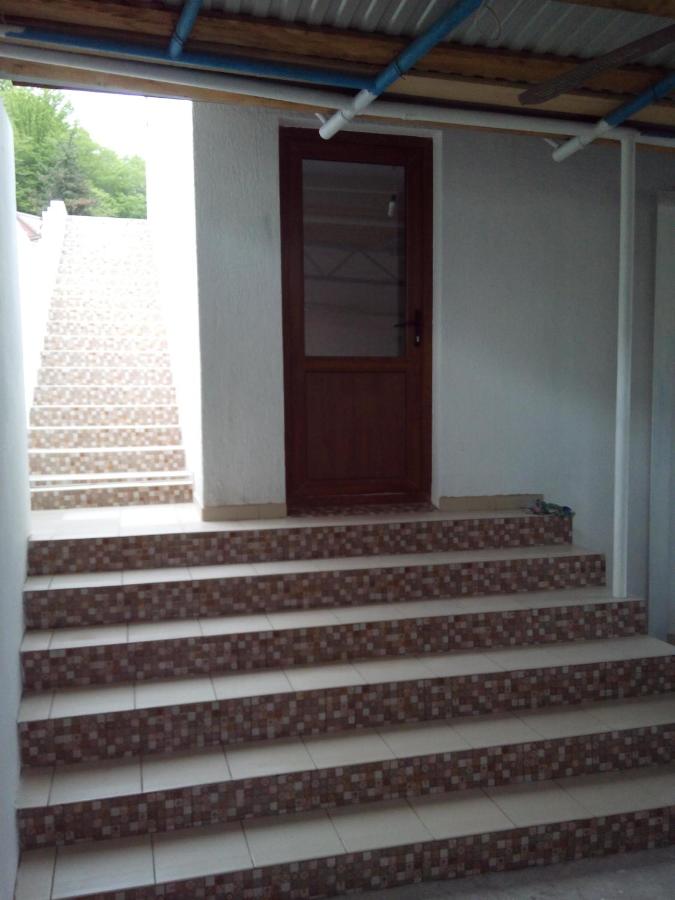 Сочи: Guesthouse Gus'-Khrustal'nyy