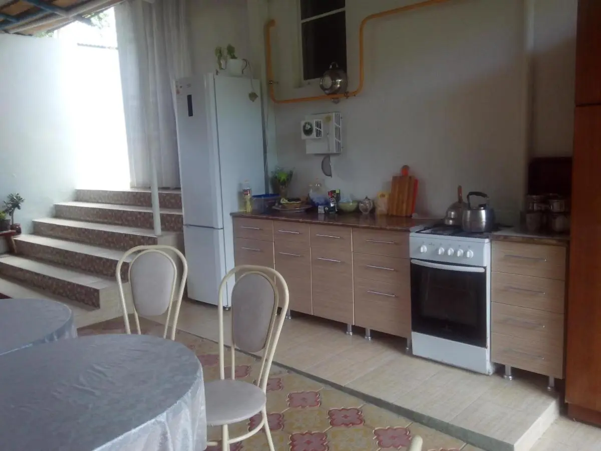 Сочи: Guesthouse Gus'-Khrustal'nyy