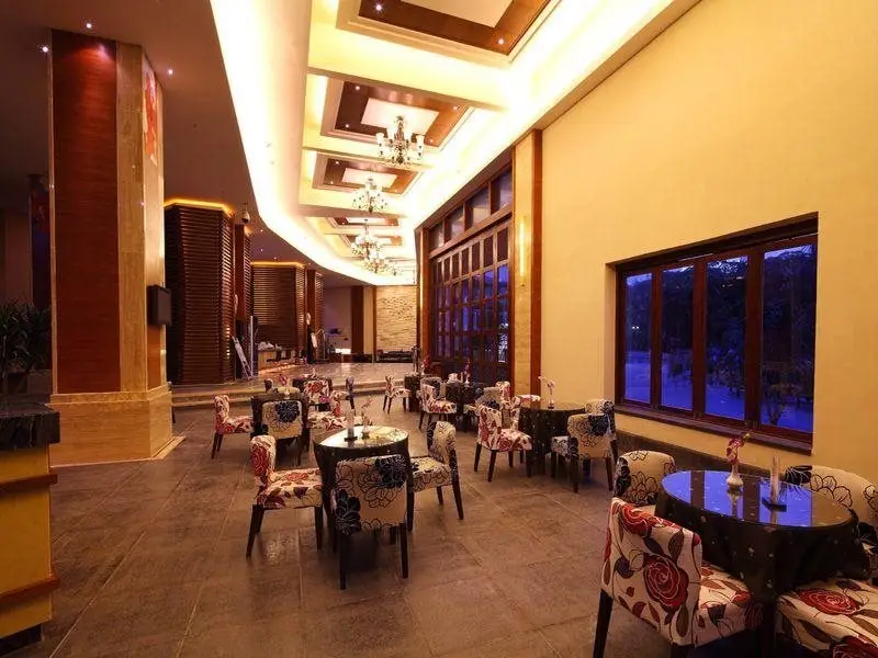Санья: Sanya February Sea Seaview Hotel