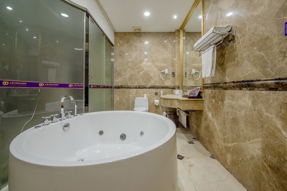 Пекин: Beijing Dajiaoting International Business Hotel