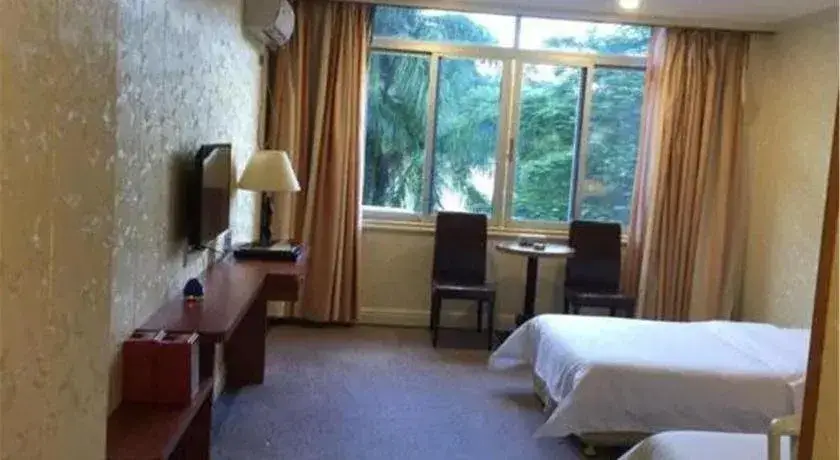 Гуанчжоу: Wanfeng Hotspring Hotel