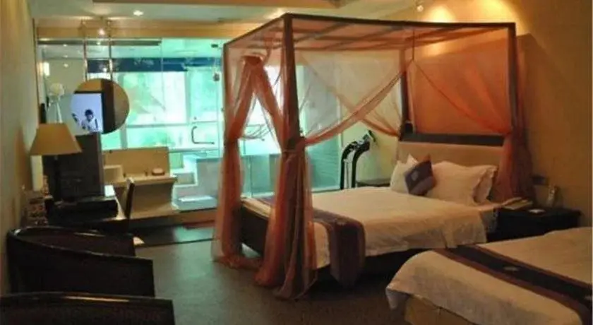Гуанчжоу: Wanfeng Hotspring Hotel