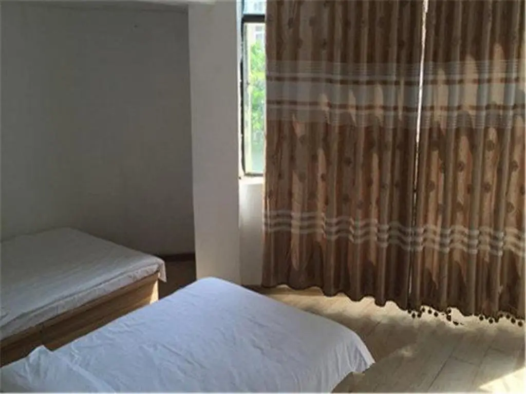 Циндао: Qingdao Zhimeijia Hotel