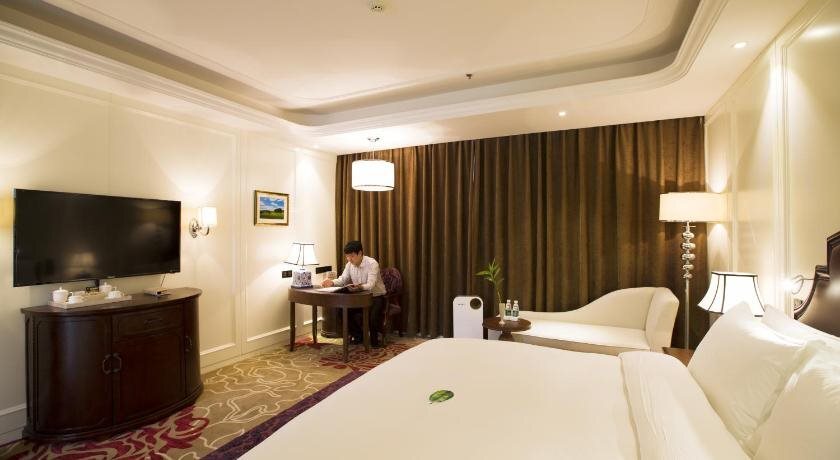 Henan Yawen Hotel — фото 1