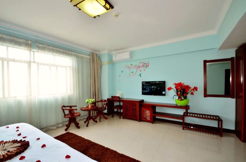 Санья: Sanya Jiulixiang Business Hotel