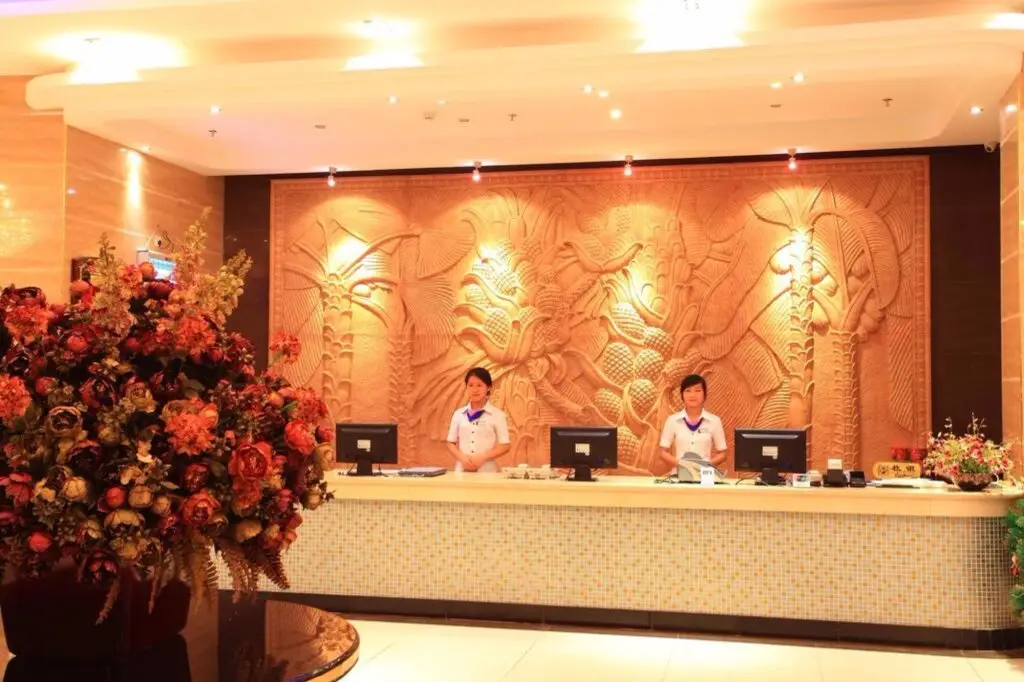 Sanya Jiulixiang Business Hotel — фото 1