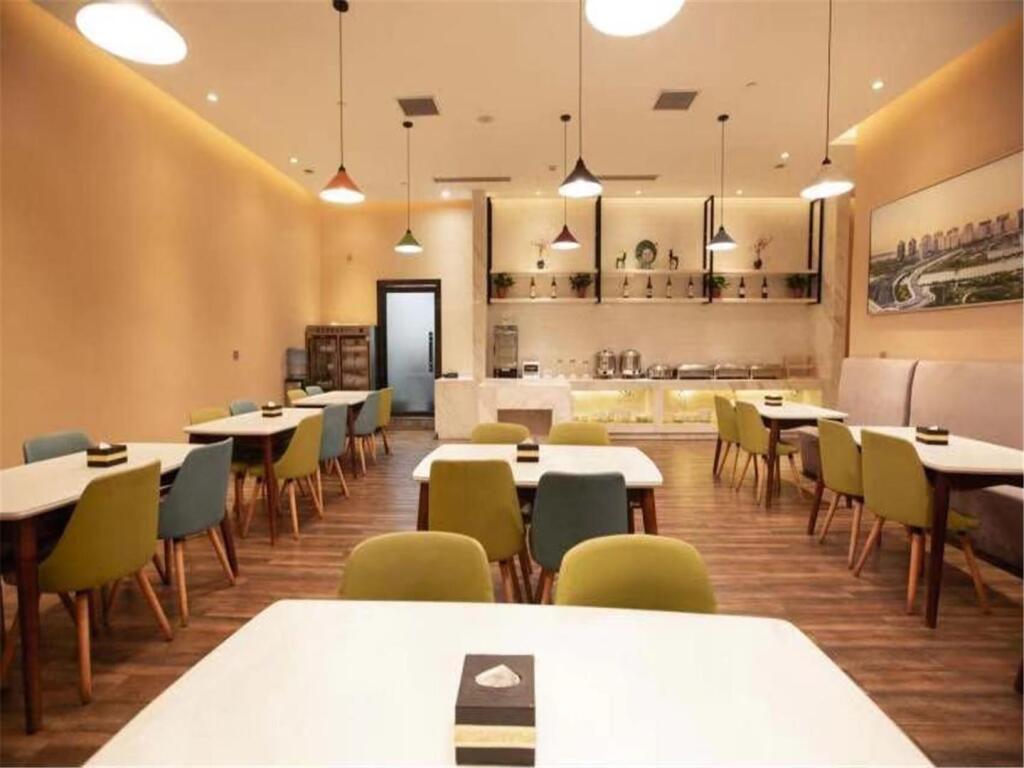 Чжэнчжоу: Hanting Hotel Zhengzhou Songshan Nan Road Yaxing Plaza
