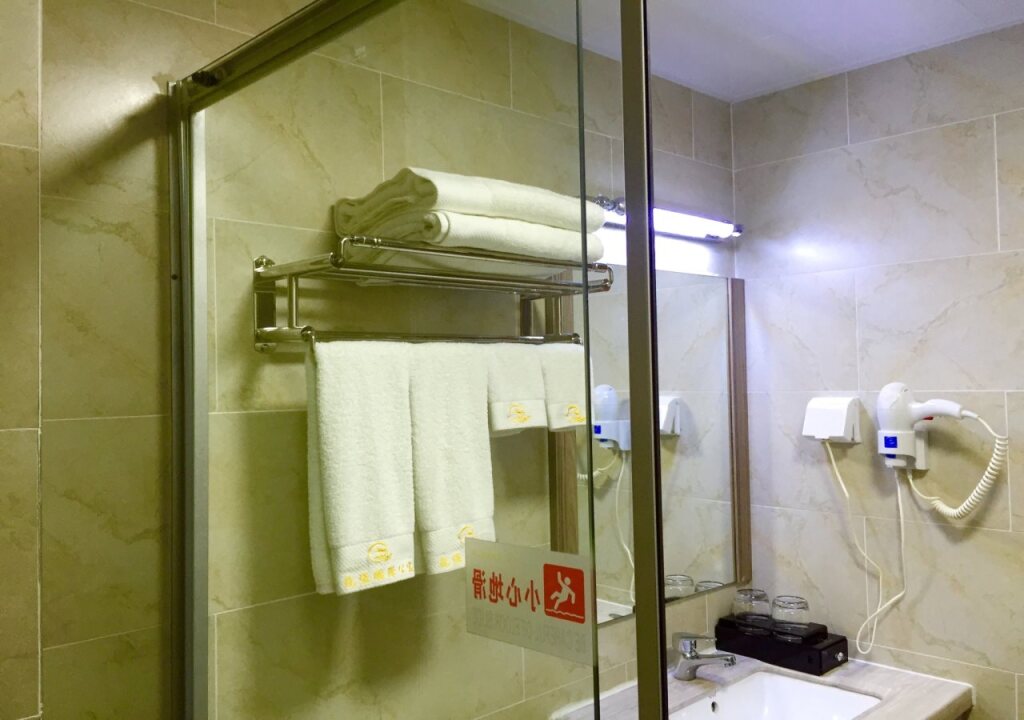 Гуанчжоу: Longqiang International Apartment