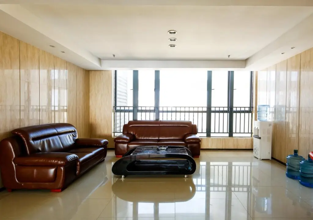 Гуанчжоу: Longqiang International Apartment