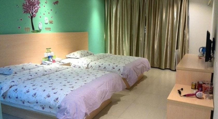 Дунгуань: 8 Inns Dalang Songfo Road Branch
