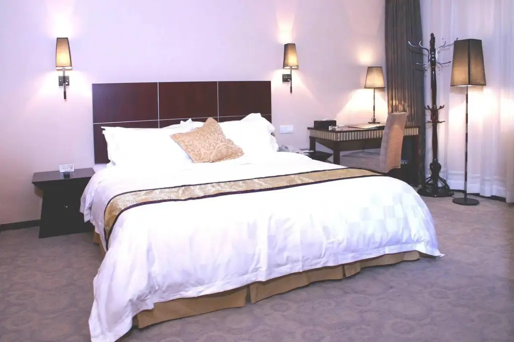 Дунгуань: Wenyi Hotel - Dongguan
