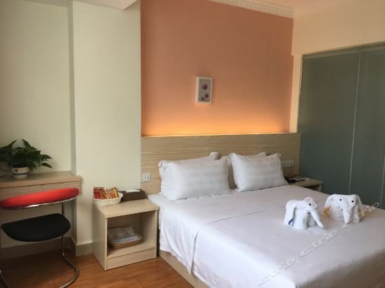 Jiajie Hotel (Haikou Qilou Old Street) — фото 1