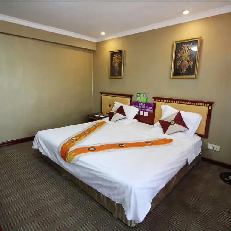 Хух-Хото: Hohhot Xiangjiang Grand Hotel (Inner Mongolia University Inner Mongolia Hospital)