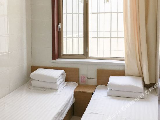 Тяньи: Chifeng Ningcheng Huashuo Guest House