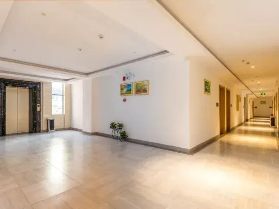 Яча: Jiajie Inn Baisha Bus Terminal Station Branch