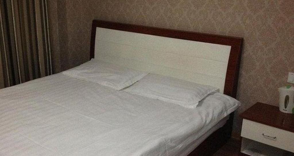 Тайчжоу: Taizhou Jiangyan Xinrong Hotel