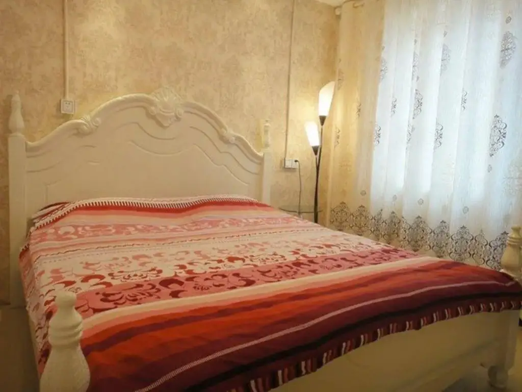 Цзясинь: Xitang Yijingwan Inn