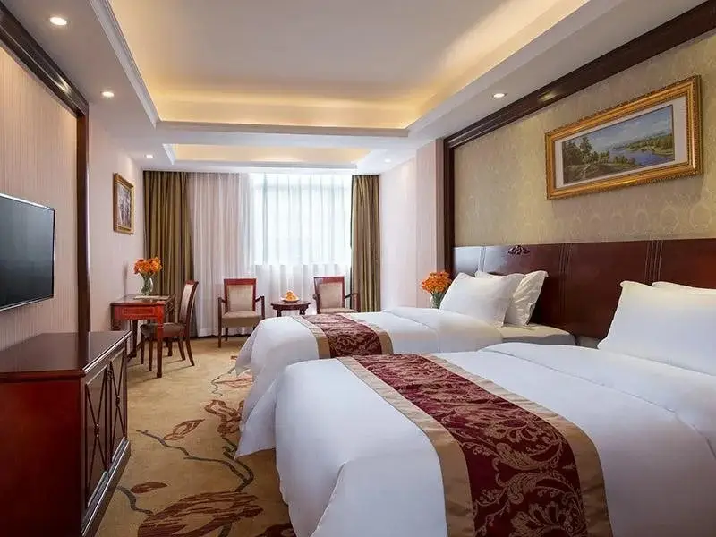 Гуанчжоу: Vienna Hotel Guangzhou Baiyun Street Yunbao