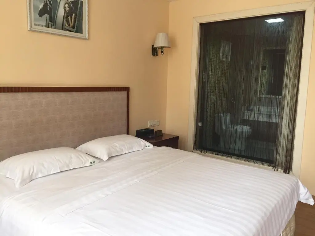 Фошань: Foshan Yahu Villa Hotel Xianhu Lake Resort