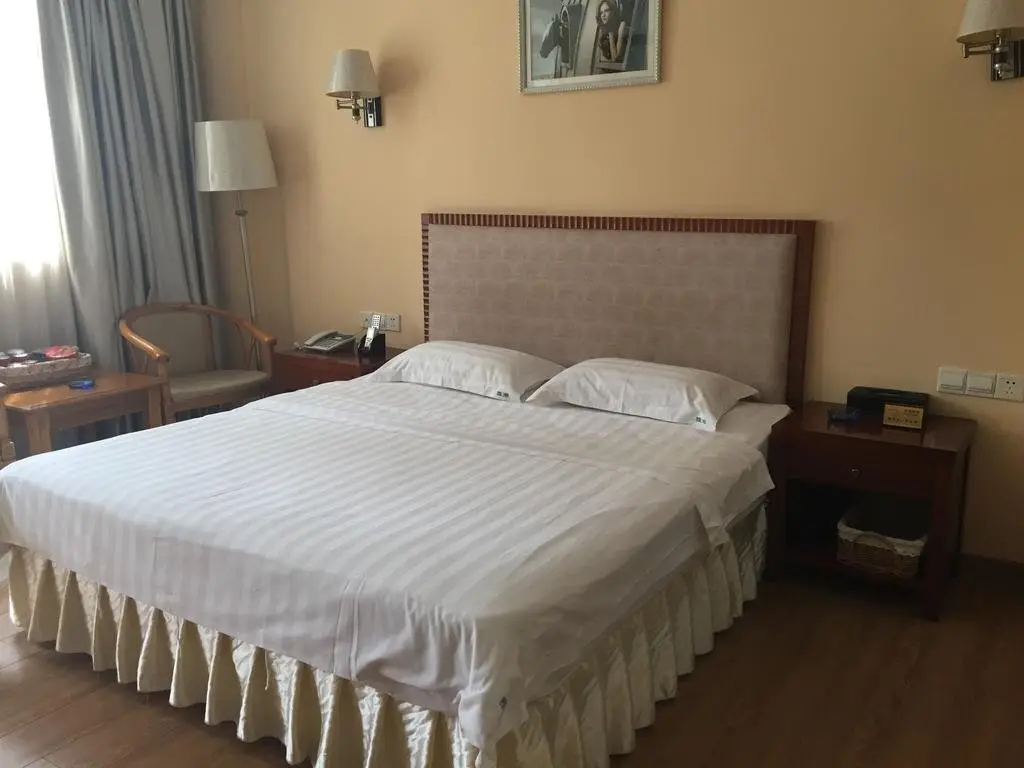 Фошань: Foshan Yahu Villa Hotel Xianhu Lake Resort