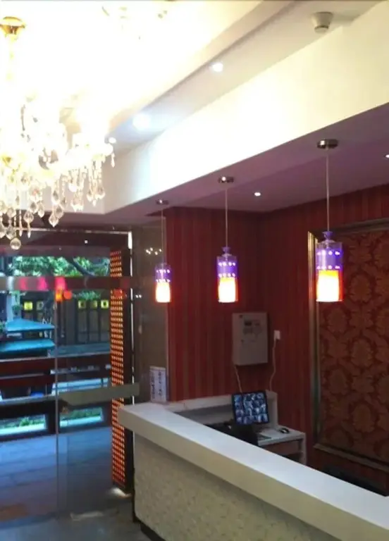 Ханчжоу: Hangzhou Dingyu Business Hotel West Lake
