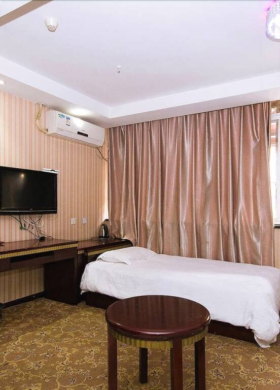 Ханчжоу: Hangzhou Dingyu Business Hotel West Lake